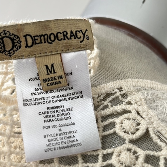Democracy Women’s Crochet Top - Picture 5 of 5